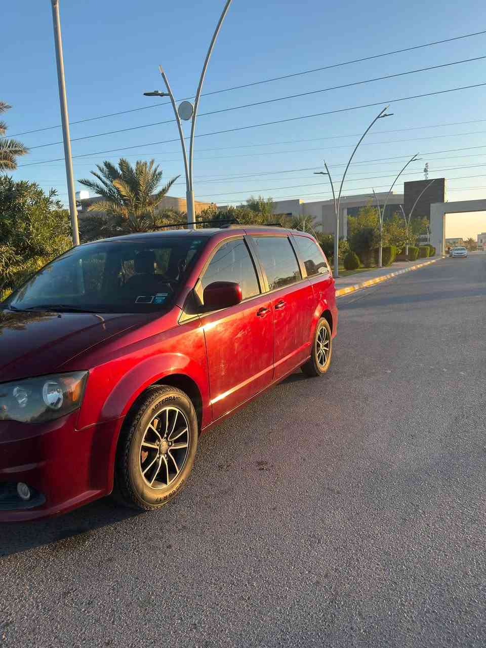 سلام عليكم للبيع دوج كرفان 2019
رقم اربيل بسمي  مواصفات  GT

فول مواصفات وارد امريكي محرك 6 سلندر 3600 

باب كهربائي صندوق كهربائي كراسي كهربائي

تحكمات ستيرن مثبت سرعة

كامرة خلفية وشاشة بلادي قلاب  نظام ايكو لتقليل صرف البنزين 

تبريد مركزي 3 قطع  دواخل جدا نظيفة كشنات جلد كامل 

7 راكب كراسي سياحي منفصل بلع   ضرر جاملغ ايمن تبديل بدون شاصي وبدون إرباك وبقية اجزاء السياره كله سليمه

مكينة وكير بلاد (غير مفتوح) سيارة باسمي تحويل مباشر 

سيارة مال بيت جدا  ماشية ١٣٤٠٠٠ميل 

سعر١٦٥

 تفاصيل اكثر هذا رقمي ***********
