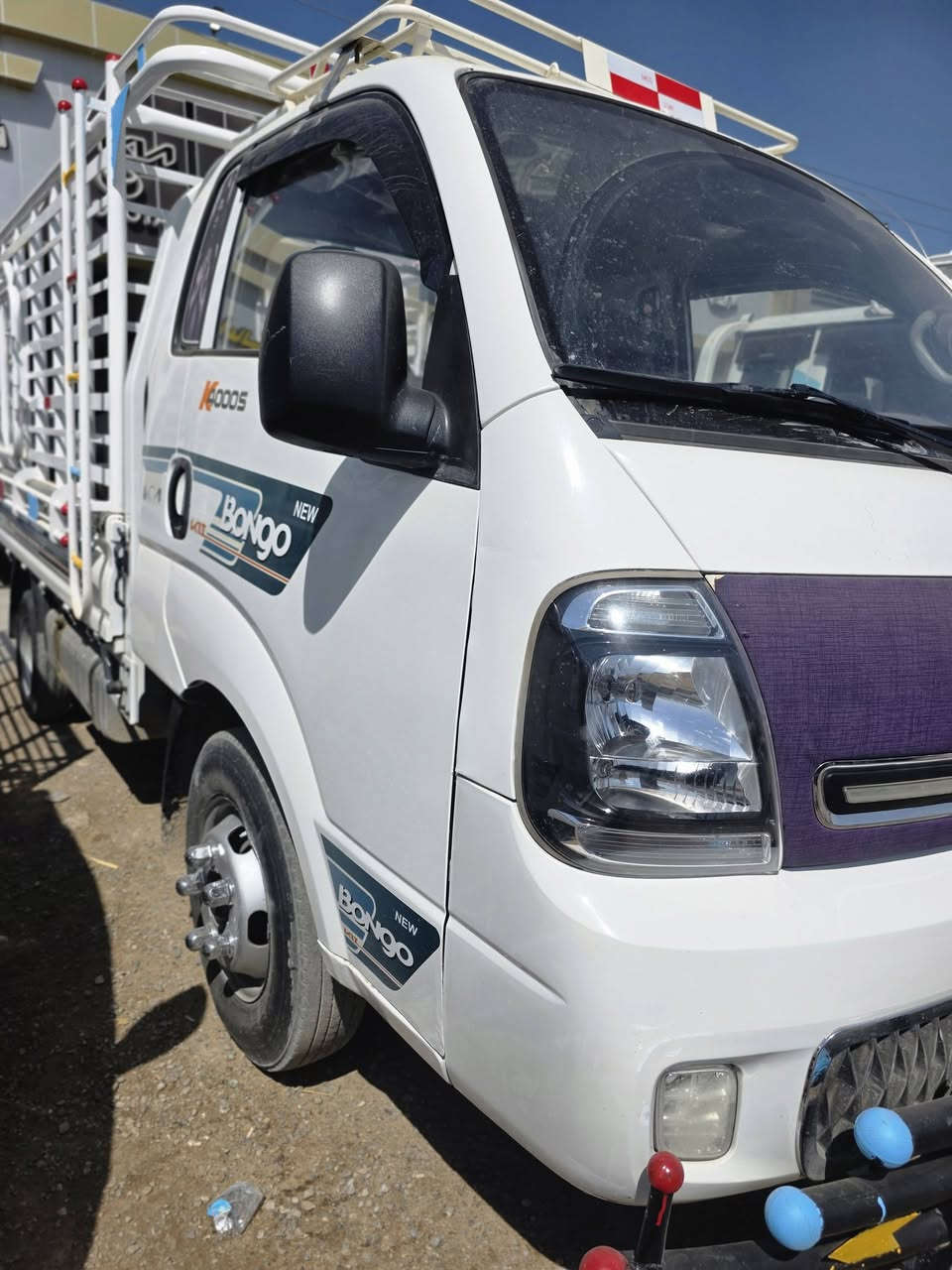 KIA 4000
موديل 2023 

سستم كامل فول مواصفات كفالة عامة 

رقم بغداد  

السعر 175 

العنوان ديالى 

للأتصال 

*********** 

***********
