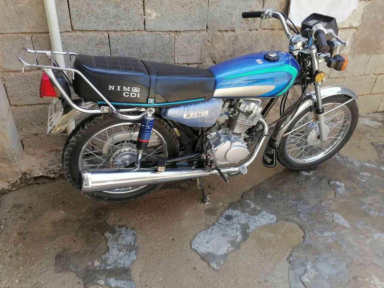 سلام عليكم درجه نامه اربعه كير حجم محرك ١٢٥ س
موديل ٢٥ سعر 450 
***********
