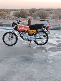 سيفان • كهربائي • أوراق كاملة