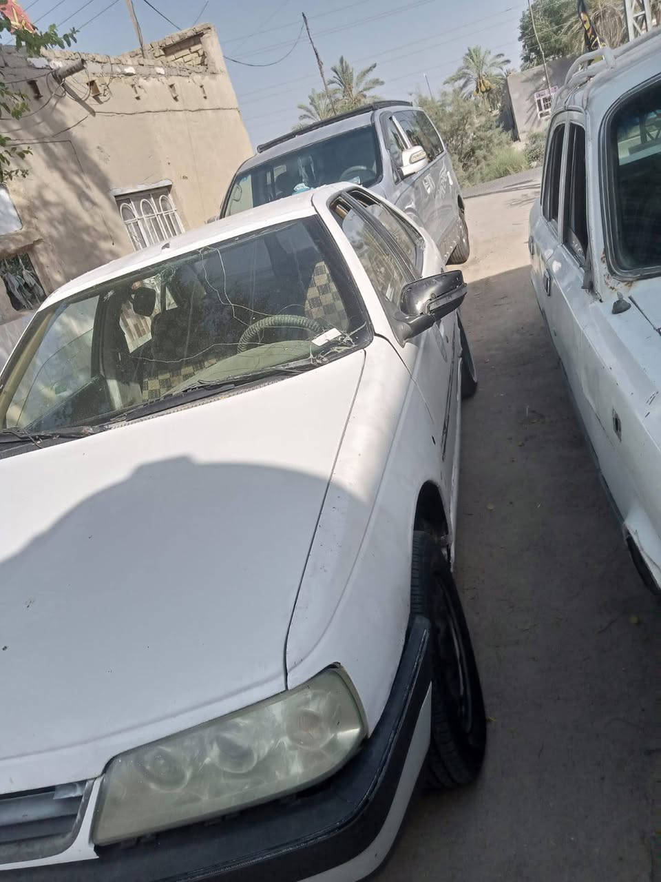سلام عليكم 405 مكينه وكير شرط راعيه موجود بل ناصريه دواخله نضيفه مكان ناصريه سوق الشيوخ اتصل وبيك خير ودلل *********** السعر 18 وبيه مجال
