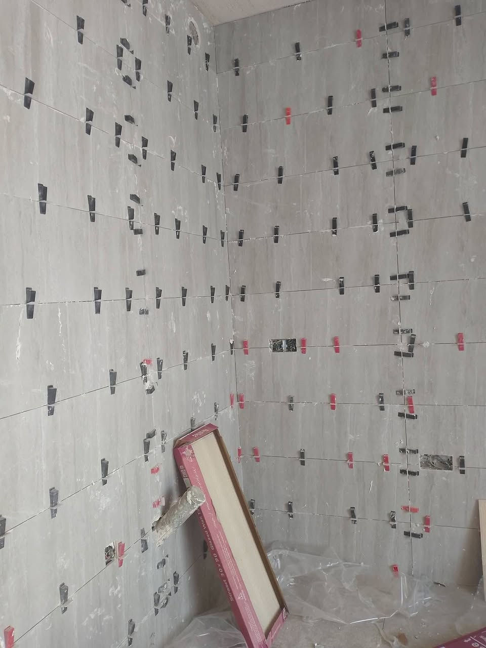 اسطه سيراميك شغل درجه اولى تسليم مهندس ***********
