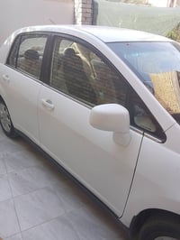 فيرسا • ٢٠٠٨ • محرك ٢٠٠٠