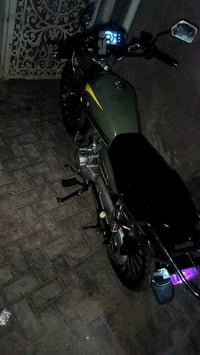 للبيع دراجه سولنك25 اخت الزيرو ممشه قليل ممشتغل بيه دلفري اوراق كامله ...