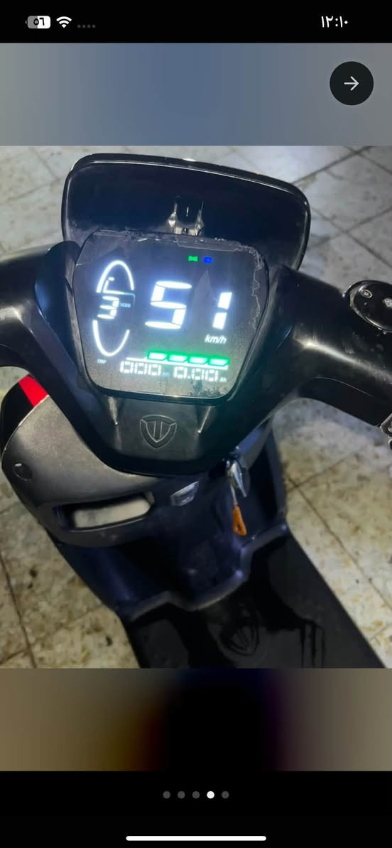 درجه شحن أم عيون نضافه ١٠٠ بتريات جيد جد سعره ٦٠٠قفل رقم***********
