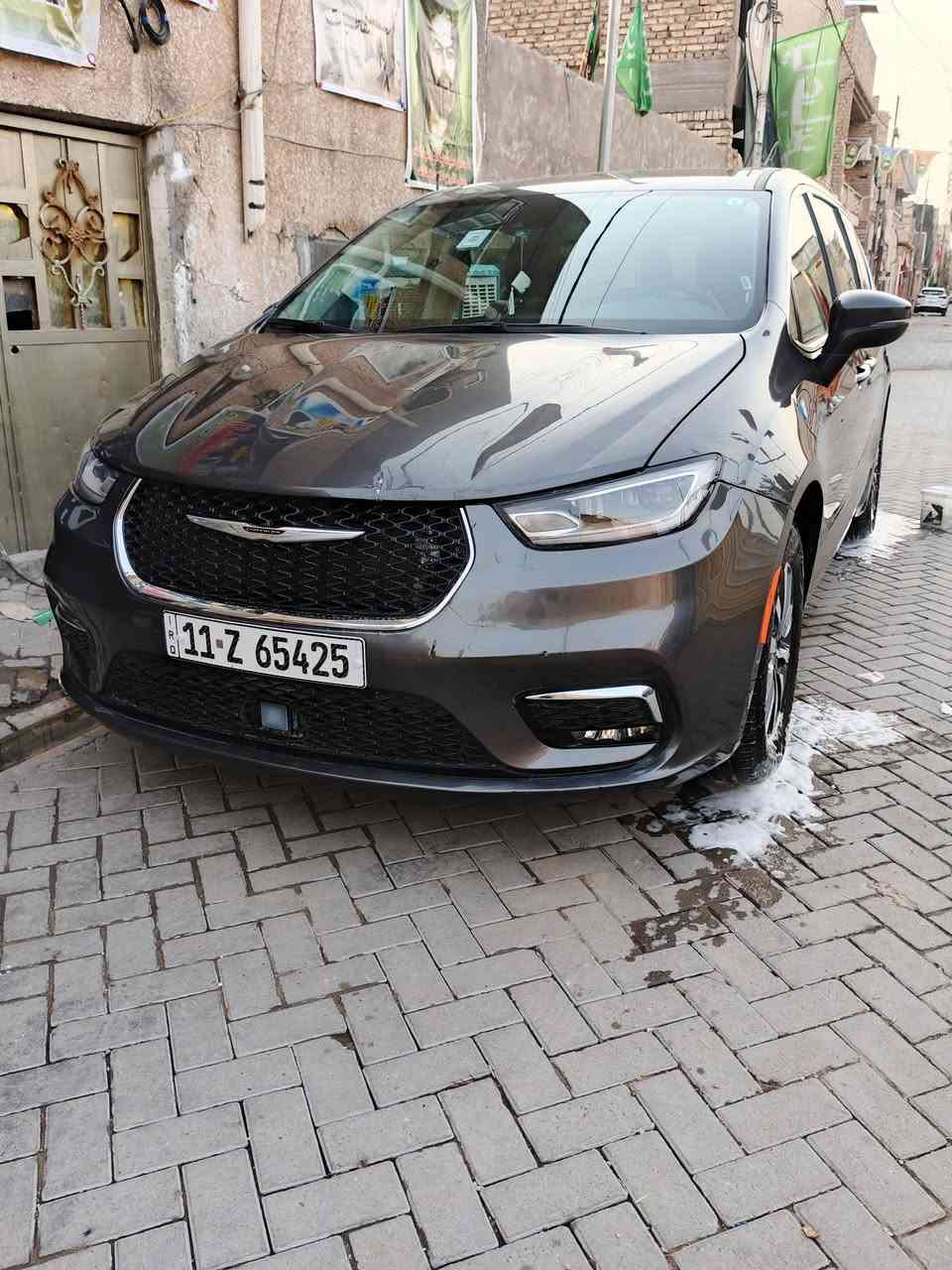 السلام عليكم 
باسفيكه 2023 رقم بغداد انكليزي
سياره حلوه مكفوله كفاله عامه 
ماكينه كير حداديه تخم تاير تبريد ثلج 
سياره كبل للشارع سياره بغداد مدينه الصدر 
رقم الهاتف ‏‪***********‬‏🫡 سعر 245 وبيها مجال
