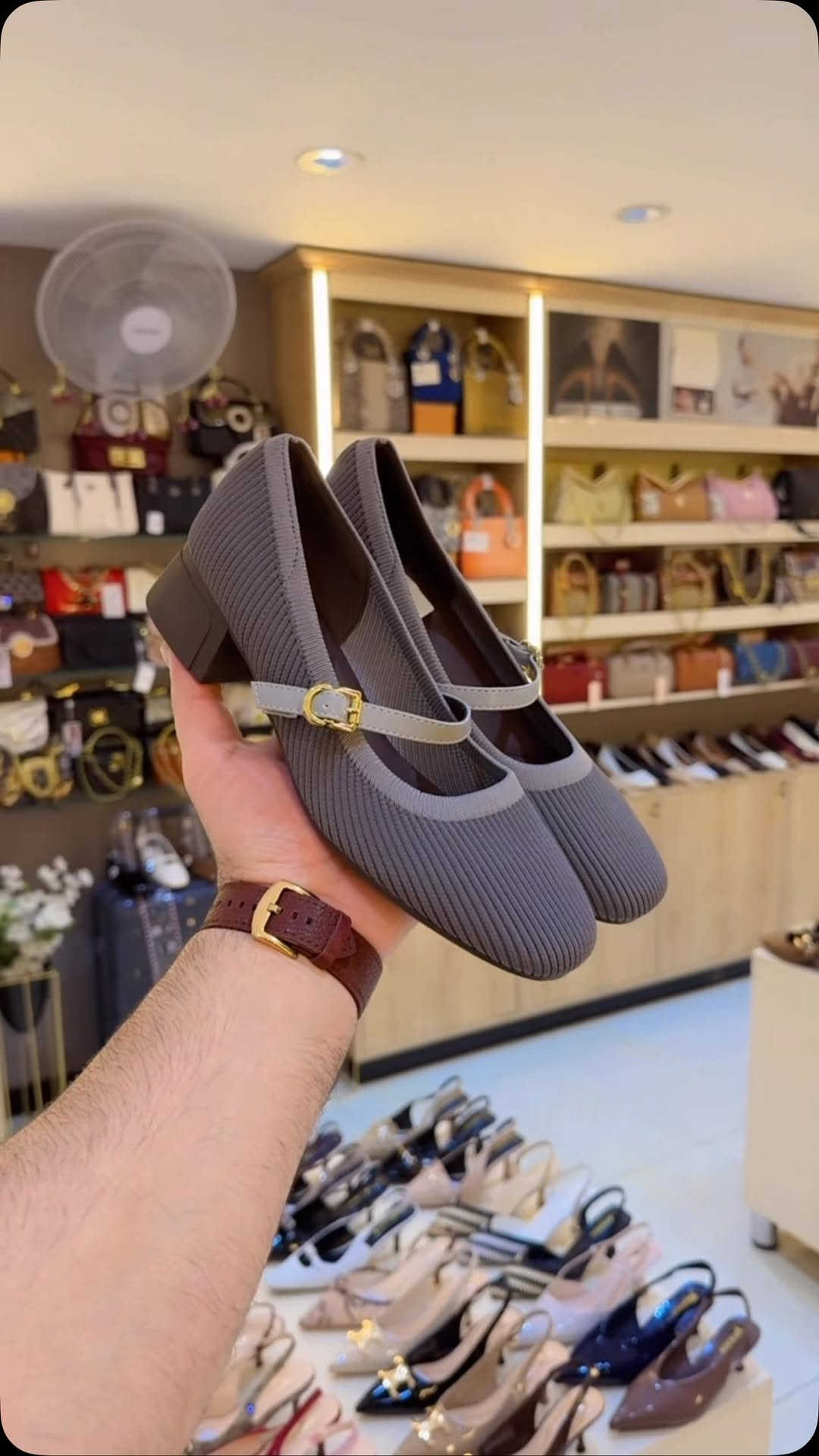 حذاء ماريا • كعب 3سم • مقاس 37-41