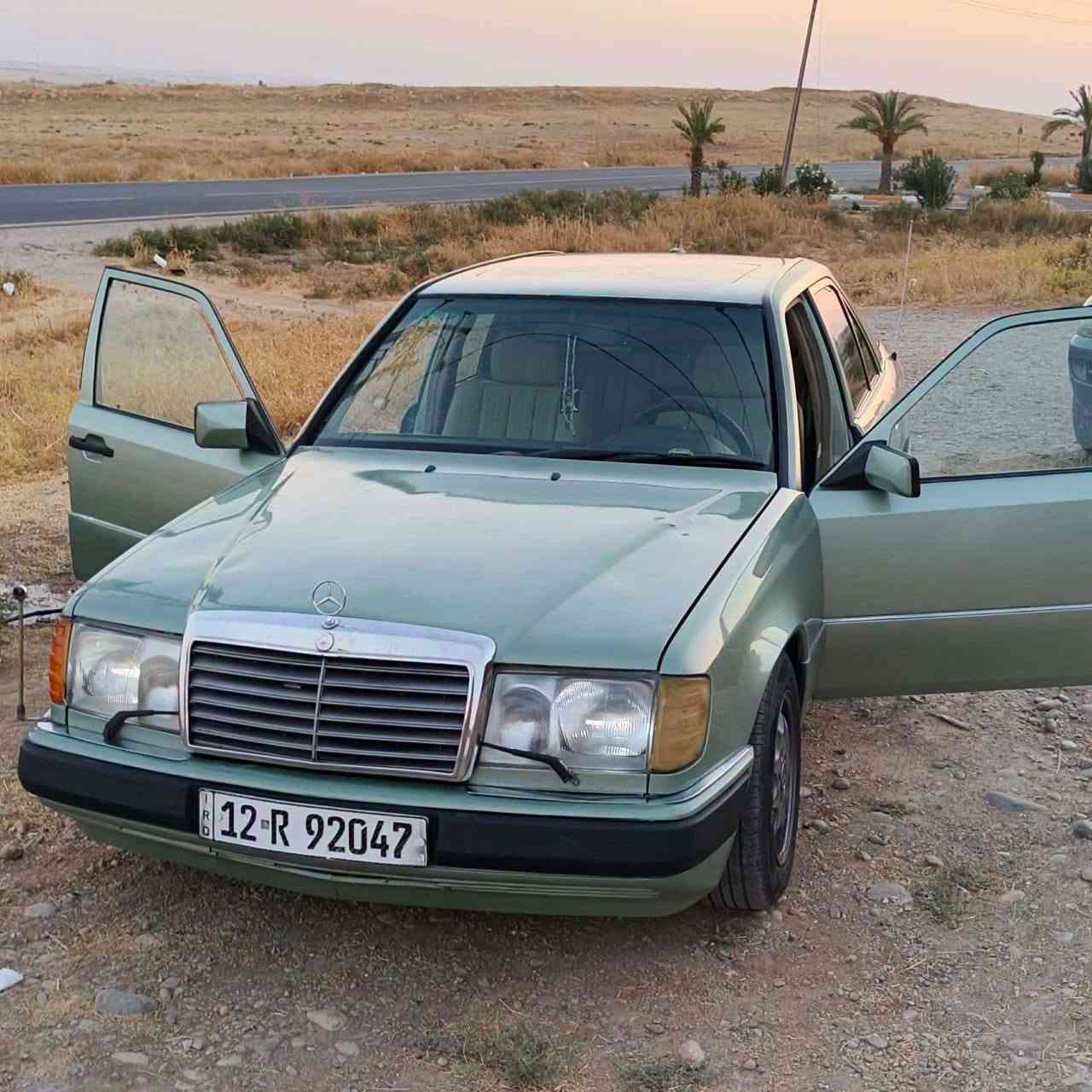 سلام عليكم مكلف بل نشر اتصل ع رقم
مرسيدس. دب ••• للبيع او مراوس 
موديل 88
صبغ جماليه فقط
تبريد ثلج🥶
فتحه سقف
محركV6  كير ومحرك شرط 
سياره جناي 
رقم نينوى جديد 
مكان سياره موصل 
اي تفاصيل السعر اتصل ع رقم 
(***********)
