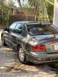 سوناته • ٢٠٠٢ • ٦ سلندر