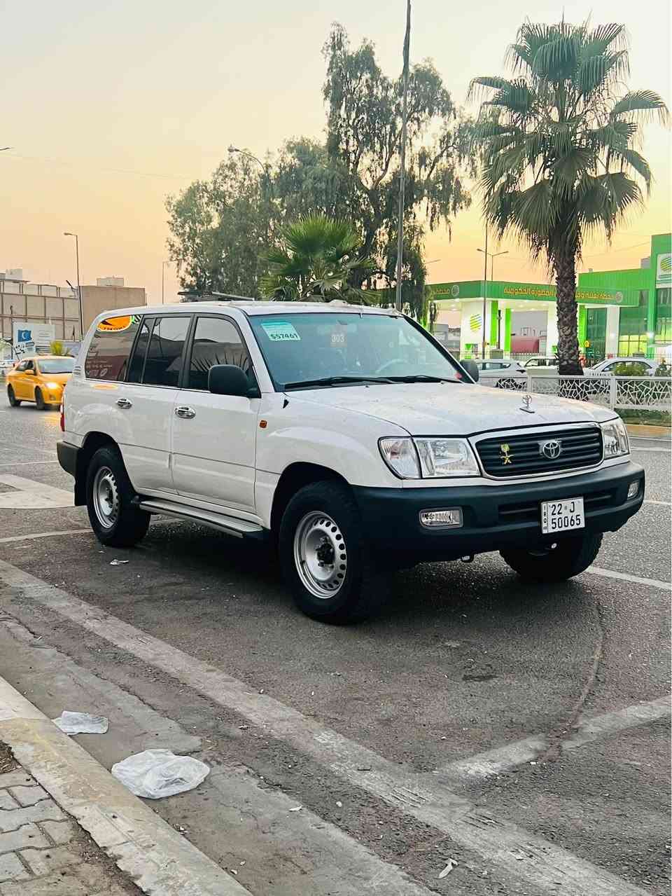 ‏ ‏ ‏لاندكروزر مونيكا ‏للبيع ￼2001 تحويل أصل ✅

‏مواصفات تبريد مركزي ثلاجة داخل عسلي

‏أربع جام كهرباء 4X4 سيارة بدون نقص💯

گير عادي ￼محرك 6بنزين شرط كفالة العامة💯✅

‏ صبغ قطعتين سيارة كلش حلوة💯

‏سعر على الخاص أو اتصال 👍￼

‏مكان السيارة كركوك

***********

***********

— ‏￼‏يشعر بـ‏التسلية‏ كركوك, العراق
