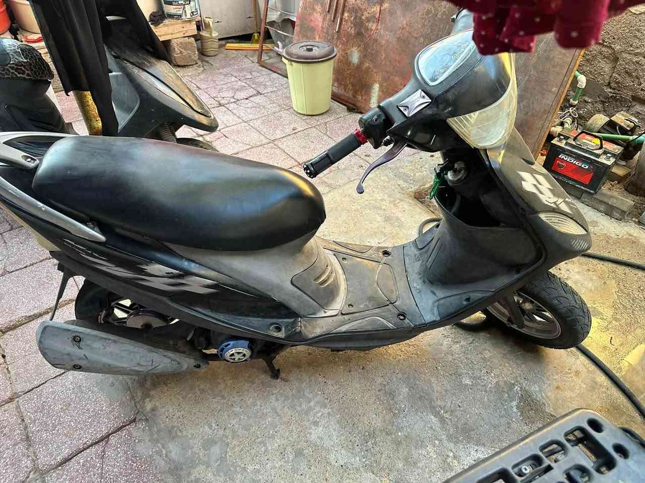 سلام عليكم ماكس عدله دراجه كفاله ساف وهندر دراجه تخبل السعر 750(***********

