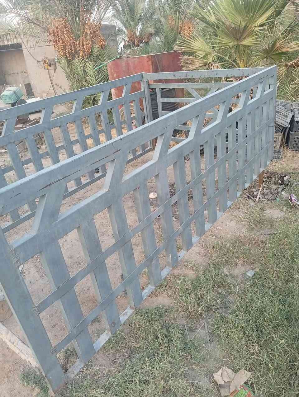 سلام عليكم محجر فحل لبيع ابو العوجيه سعر 400وبيه مجال ***********
