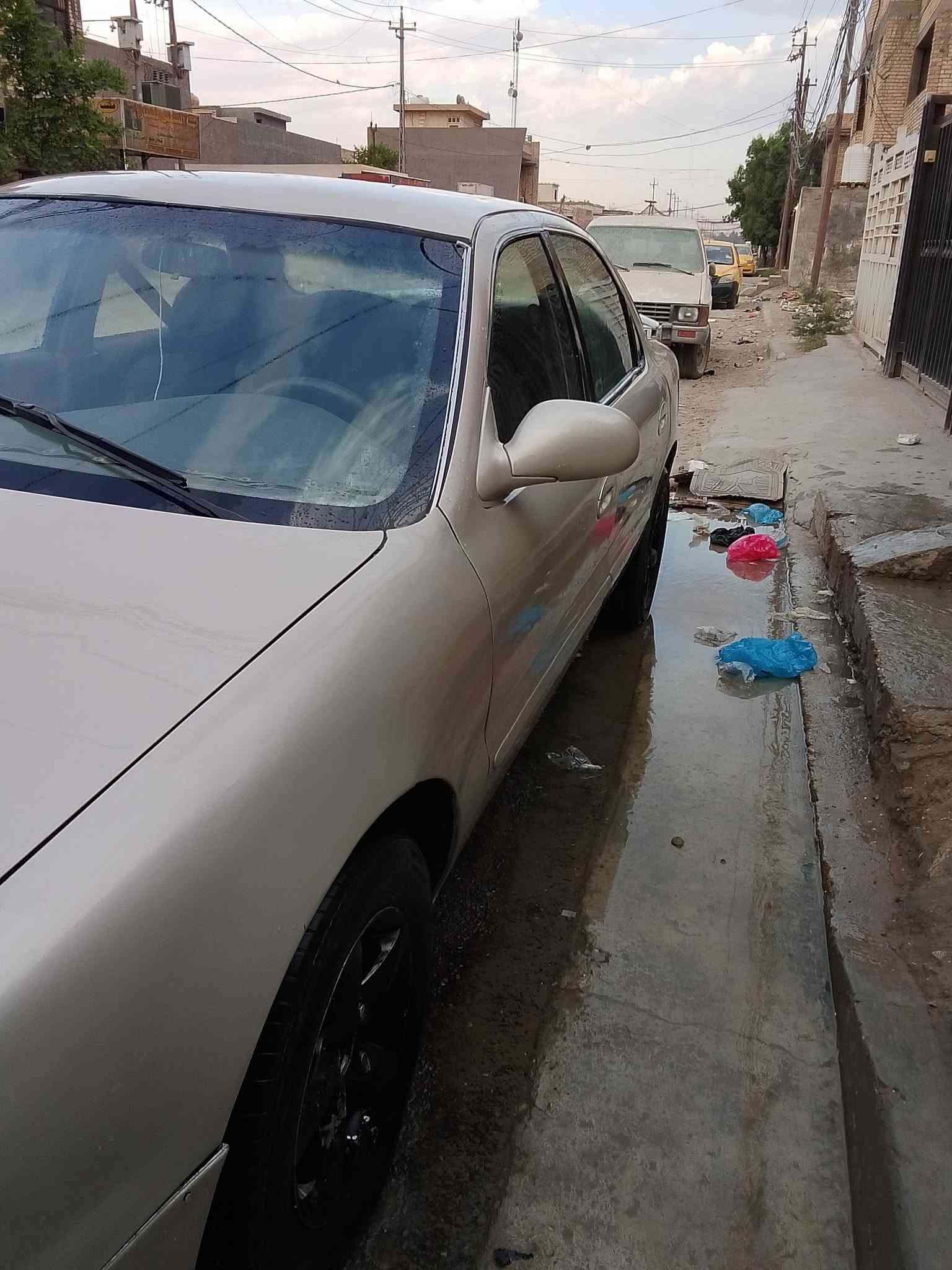 كيا كريدوس • محرك بي صوت • مصبوغ