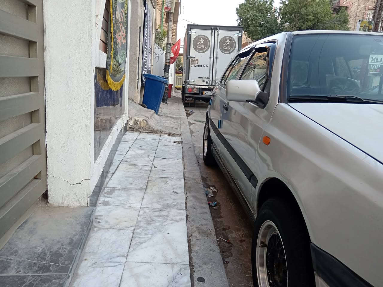 السلام عليكم كولف فولكس واكن موديل ١٩٩٤ جاهزه مكينه وكير خير من الله كهربئيات شغاله تخم تاير صدر جديد غرفه حلوه مشروع وطني سياره حلوه عضمتهه تخبل بيهه صبغ كير اوتو السعر ٣١مكانهه بغداد الاتصال ***********
