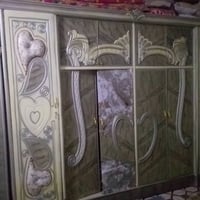 غرفة نوم • جديدة • باب مكسور