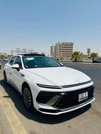 سوناتا خليجي هايبرد • زيرو ٧٠٠ كم • رقم بغداد