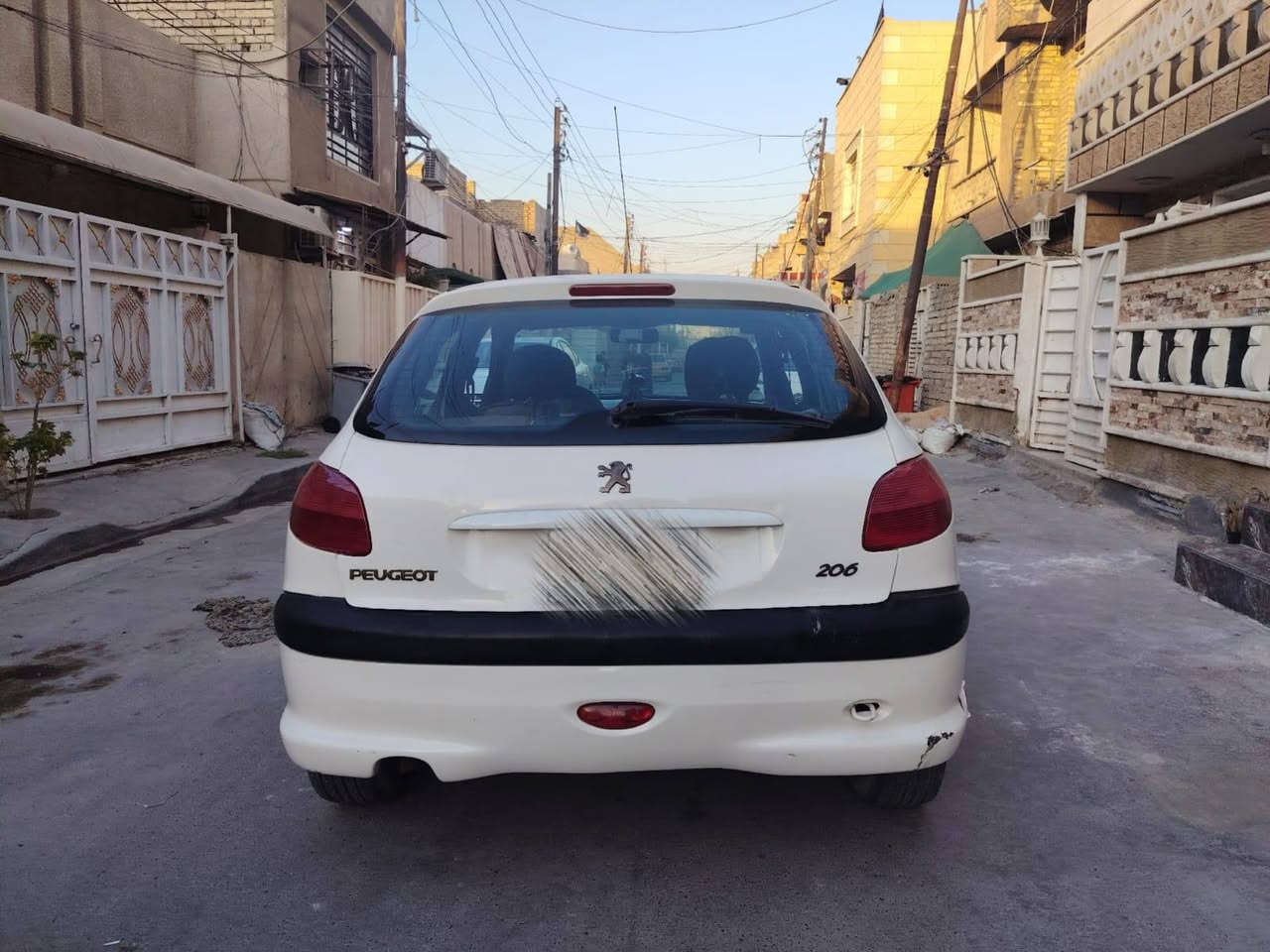 السلام عليكم سياره بيجو فرنسي 206موديل2009محرك_كهربائيات_تبريد تدفئه خير من الله السيارة مابيه نقص والسياره كير عادي السعر 38 ورقه وبيه مجال بسيط مكاني بغداد
والتواصل على الرقم
***********
