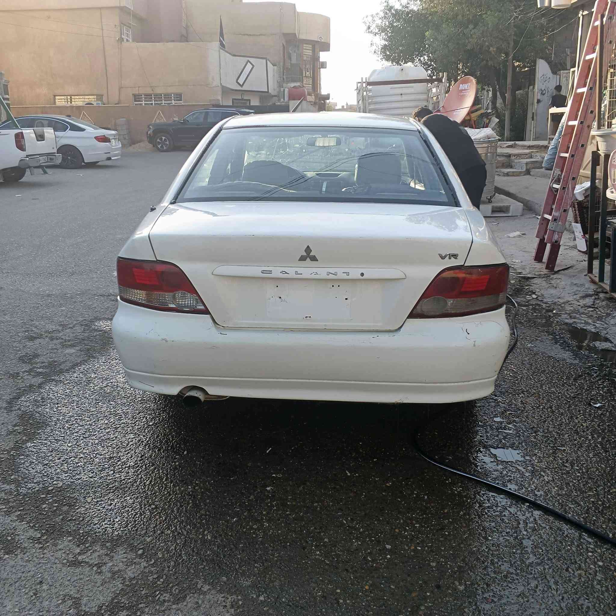 السلام عليكم سياره مسيوبوشي كالنت 2004 6سلندر مزاد وزارة الداخلية اسويلك وكاله ام باركود تبريد خير من الله سياره جاهزه من كلشي صدر شاشه دوشمه جلد سياره حلوه وقويه ترايك وين متريد مكان السياره بغداد الشعب ***********
