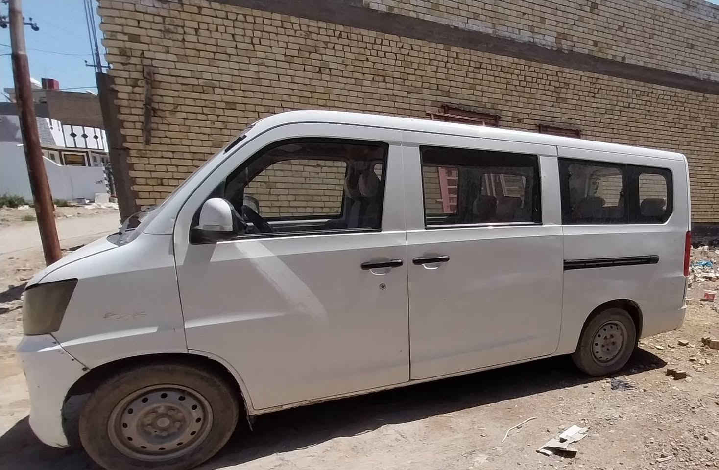 السلام عليكم
سياره فاو خشفه موديل 2015 نظيفه من الداخل و الخارج محرك بي تبخير قليل التبريد شغال محرك كورله وت ماتيك رقمها بابل سياره ب بغداد السعر 35 بيها مجال 
***********
