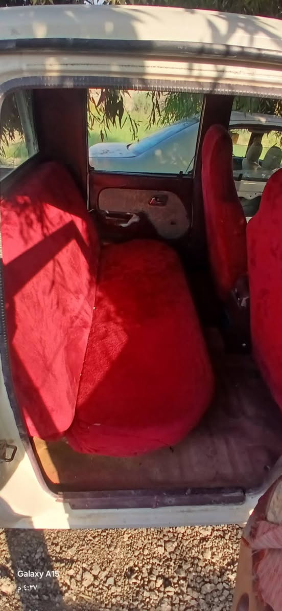 للبيع بيكم دير كلك للبيع داخله سمكره وصبغ لقم كير ومكينه شرط حداديه خلفي امامي نفض تخم تاير جديد كهربائيات شغاله سياره نشطه السعر 17 وبيه مجال قليل ***********
***********
