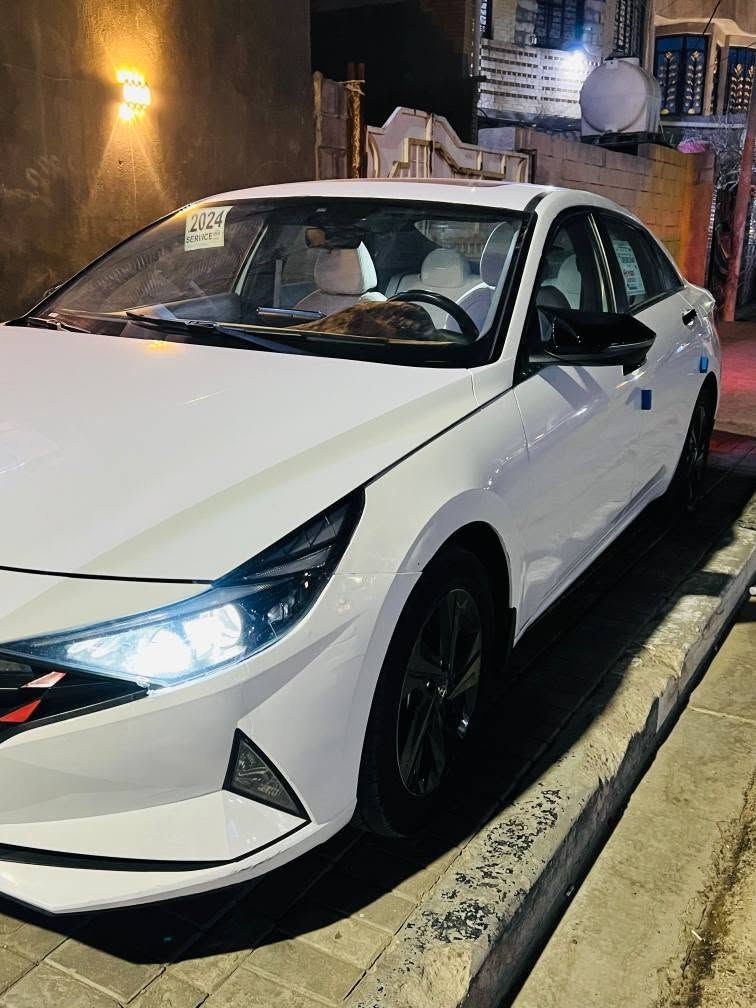 النتره مديل 2023 خليجي 
حره اربيل فول مواصفات 
كفاله ما عده بارد بل جاملق المامي وطعجه خفيفه بل جنطه 
الباقي كفاله عامه 
ماشيه 76
محرك 1600دوش
تحكم بل مري 
ويل كروم اسود 
تبريد قطعتين 
داخل الونين 
تحكم بل ستيرن 
تنته..
السعر 143. عنواني البصره 
التواصل *********** البصرة, العراق
