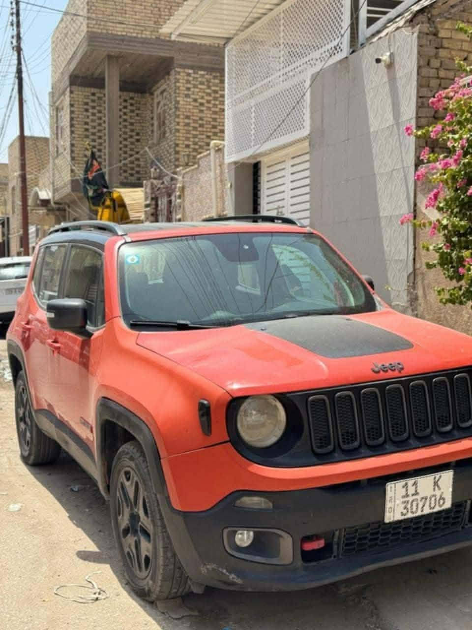 جيب رنكد ٢٠١٨ للبيع سيارة ماناقصة شي فئة تريل هوك أعلى فئه بالرنكد بصمة شاشة هاندبريك بصمه فور ويل محرك ٢٤٠٠ جديد حادث جاملغ عكس السايق بس 
السعر المطلوب ١٢٠ ورقة 
لاتصال *********** النجف, العراق
