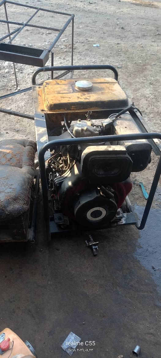 معدات حدادة مستخدمة نضيفهة جدا كتر ثريفيز 10 حصان مولد كامه 5كيفي ملف ملفوف جديد محرك مجفت جديد يشتغل سلف وهندر 
كمبريسر صبغ مامستخدم هواي 50لتر شركه تزاكا 
سقيفة 8/6
كرفان 3/4. للاستفسار تريد خاص اوعل رقم ***********
