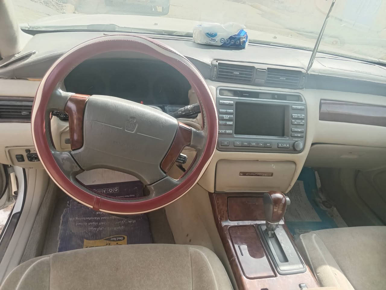 سلام عليكم سيارة ملكة للبيع أدوات كص جنطة موديل ٢٠٠٢ سيارة جاهزة علة اخر حباية كير محرك مكفولات بيهة ارقام انكليزي وسنوية شرط الحاسبة تخم تاير تبريد تتفة شغال لايت عالي ناصي يشتغل سيارة جاهزة ونضيفة مكينة فيفيتي لاتنقيص ولا تبخير السعر ٣٤وبيهة مجال لطيبين العنوان ميسان العمارة وهاذة ***********بي واتساب
