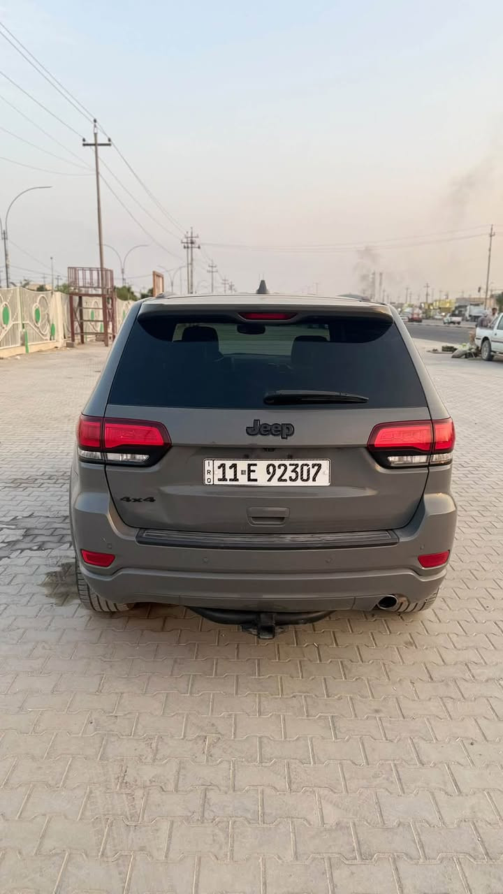 كراند شيروكي بلاك توب • ٢٠٢٢ • ٤×٤