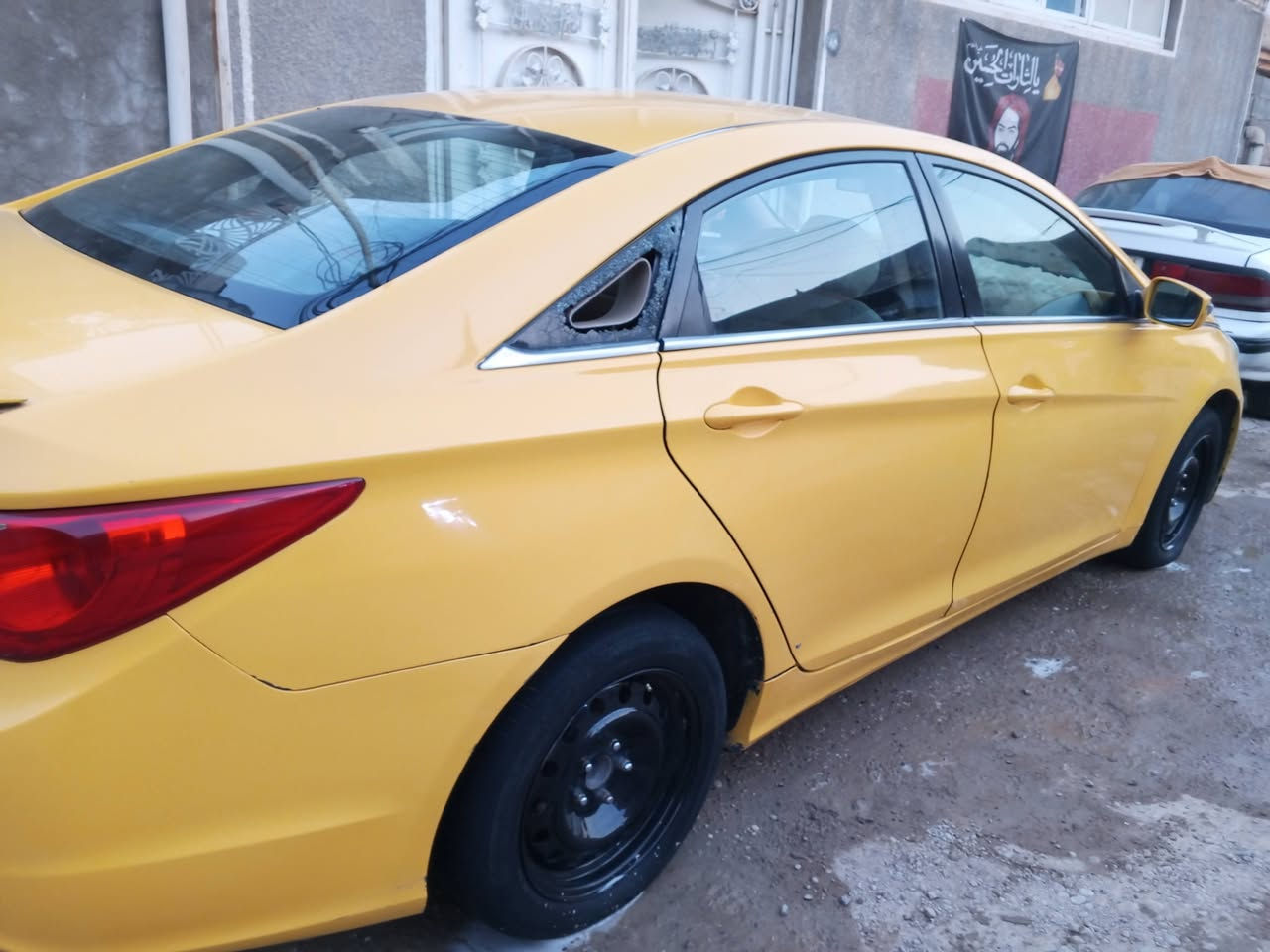 سوناتا خليجي موديل 2013 السعر 77$ الاتصال فقط على الرقم *********** العنوان بغداد الشعب
