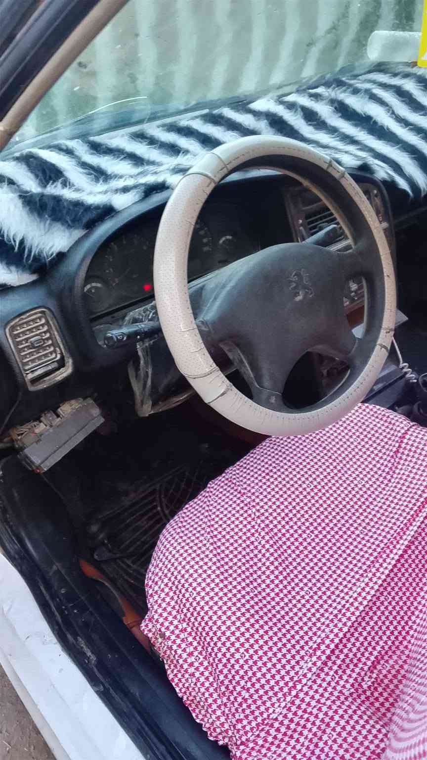 بيجو بارص • ٢٠١١ • رقم بصرة