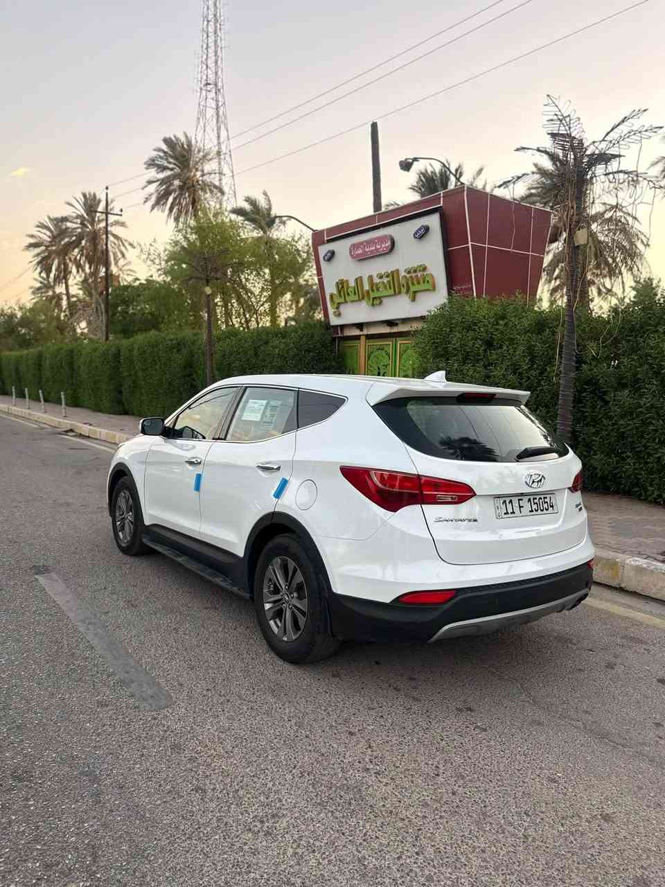 السلام عليكم
سنتافيا 2015 امريكي فقط بنيد امبدل بدون دواخل 
مكينه 4 معلين عليها كازكيت يعني حط بانزين عادي ومشي 
السياره جاهزه اي نقص ما بيه رقم بغداد وراعيه يمي بلعماره ماشيه 140 منضومه زنون السعر 135$
مكان السياره ميسان حي المعلمين القديم 
للاستفسار ع الرقم ***********
