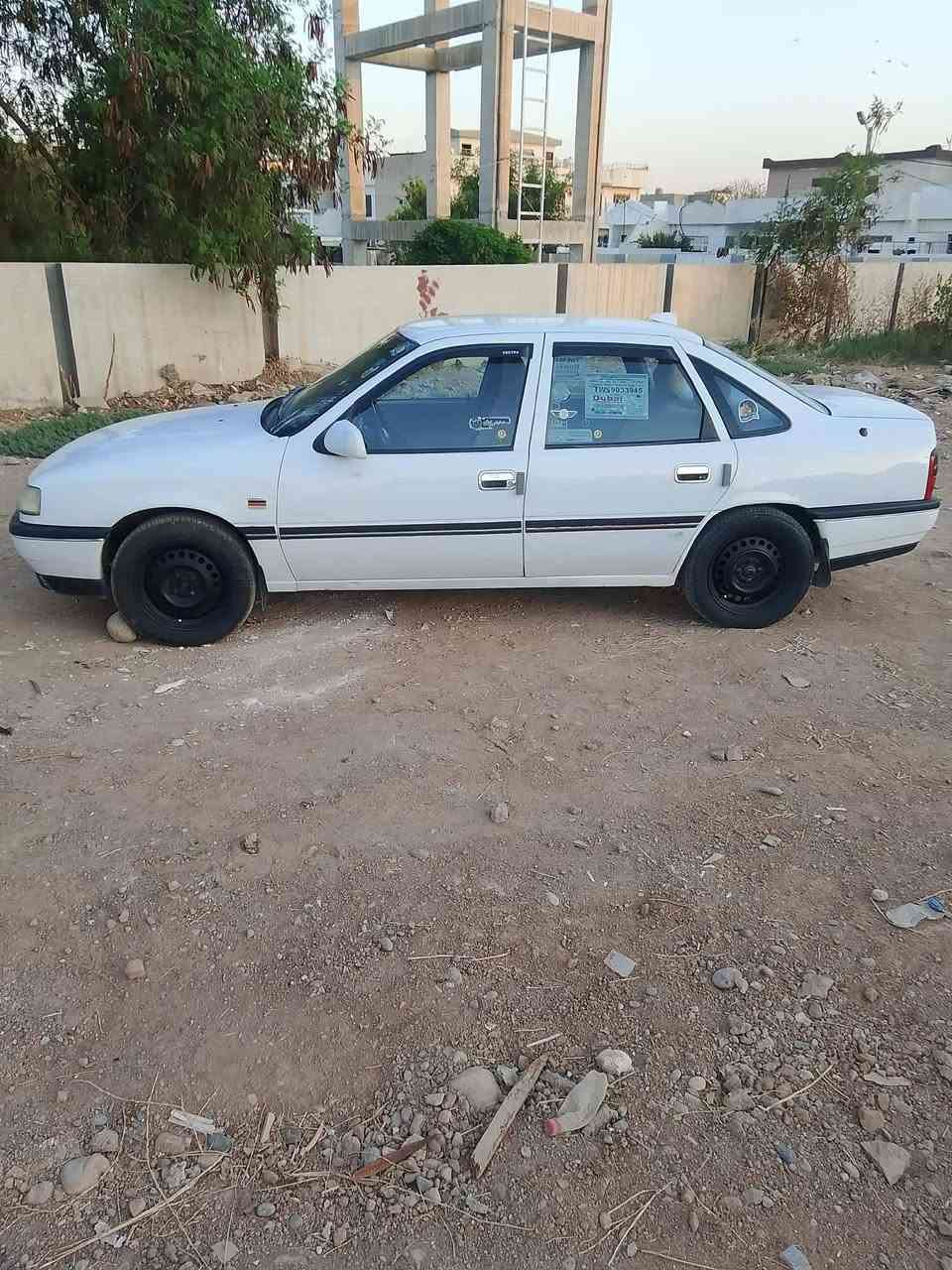 اوبل فكترا اوتوماتيك موديل1992 رقم كركوك وسنويه كله جديد لل31 شرط التحويل السعر 48 ورقه وبي مجال ***********
