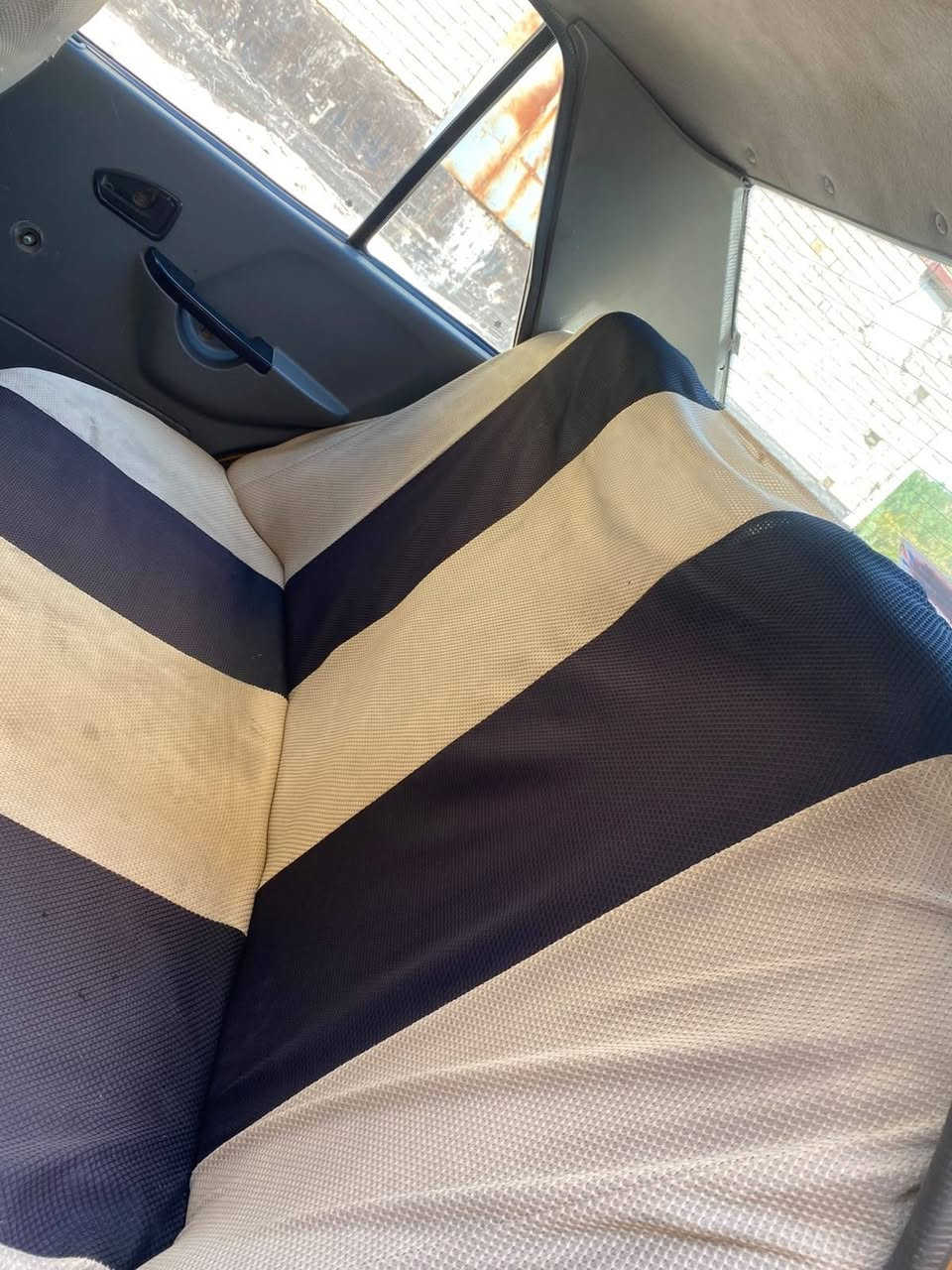سايبا مديل ١٥ رقم بابل باسمي سنويه جديده مكفوله بدون لا ضربه ولا صبغ ولا تبديل كير محرك حداديه تايرات جدد باتري جديد كل نقص مابيه رايده اب ٣٨ وبيه مجال بسيط حك الجيه مكاني كربلاء حي النصر ***********
