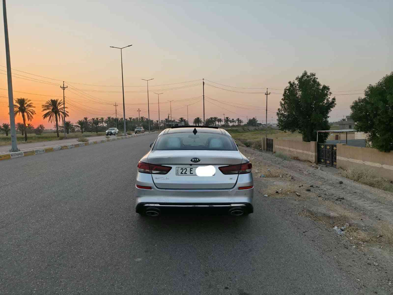 سلام عليكم كيا اوبتيما 2020 امريكي فول مواصفات واحد على واحد أعلى فئه  
رقم اربيل انكليزي تحويل مباشر 
بانوراما قطعتين  اشيار ب المري 
محرك V4 GDI جديد كير جديد 
بصمه تشغيل وبصمات ابواب 
خزن ميموري كشانه كهرباء جلد كشانه تدفئه وتبريد تبريد ثلج قطعتين ❄️
شاشه كبيره بلاديه 
مانع انزلاق مثبت سرعة تحكامات ستيرن جهتين 
هاند بريك كهرباء دكمه
تحديد مسار 
دخول ذكي رادار اشتياز وبعد هواي مواصفات معروفه صبغ ثلاث قطع بدون
 دواخل 
مكاني رمادي 
سعر (127 $) استفسار ***********
***********
