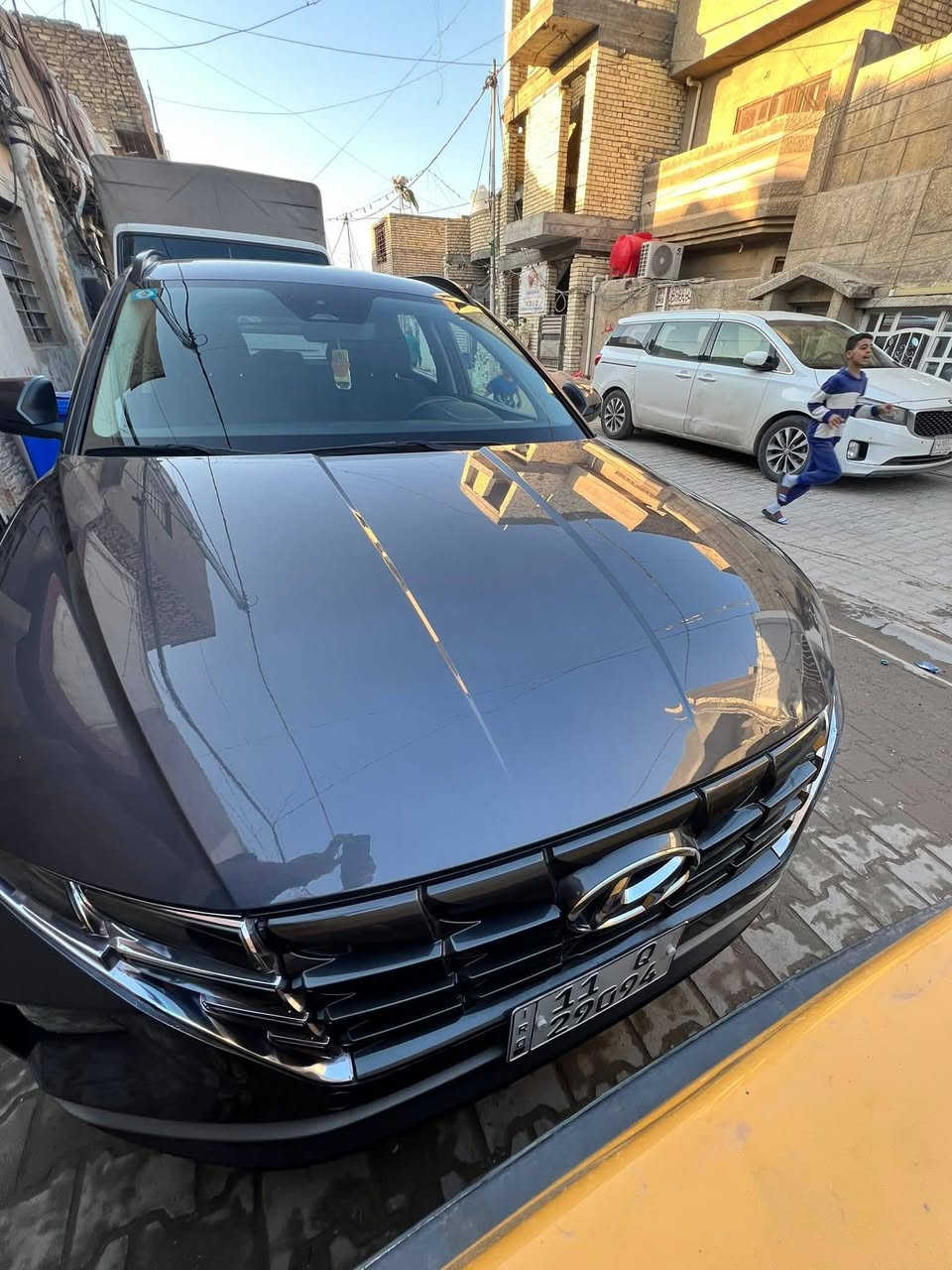 توسان 2024 وارد امريكي 
فول مواصفات عدا الفتحه 
بيها جاملغ السايق
وحاط سونارهه بلمنشور
شواصي لغود مكفوله
سياره جاهزه للخير 
السعر 175 وبيها مجال 
رقم بغداد بسمي 
*********** عنوان بغداد الوشاش 

هاذه رقم شاصي KM8JB3DE5RU279761 ليحب يطلع حادثهه بمريكه
