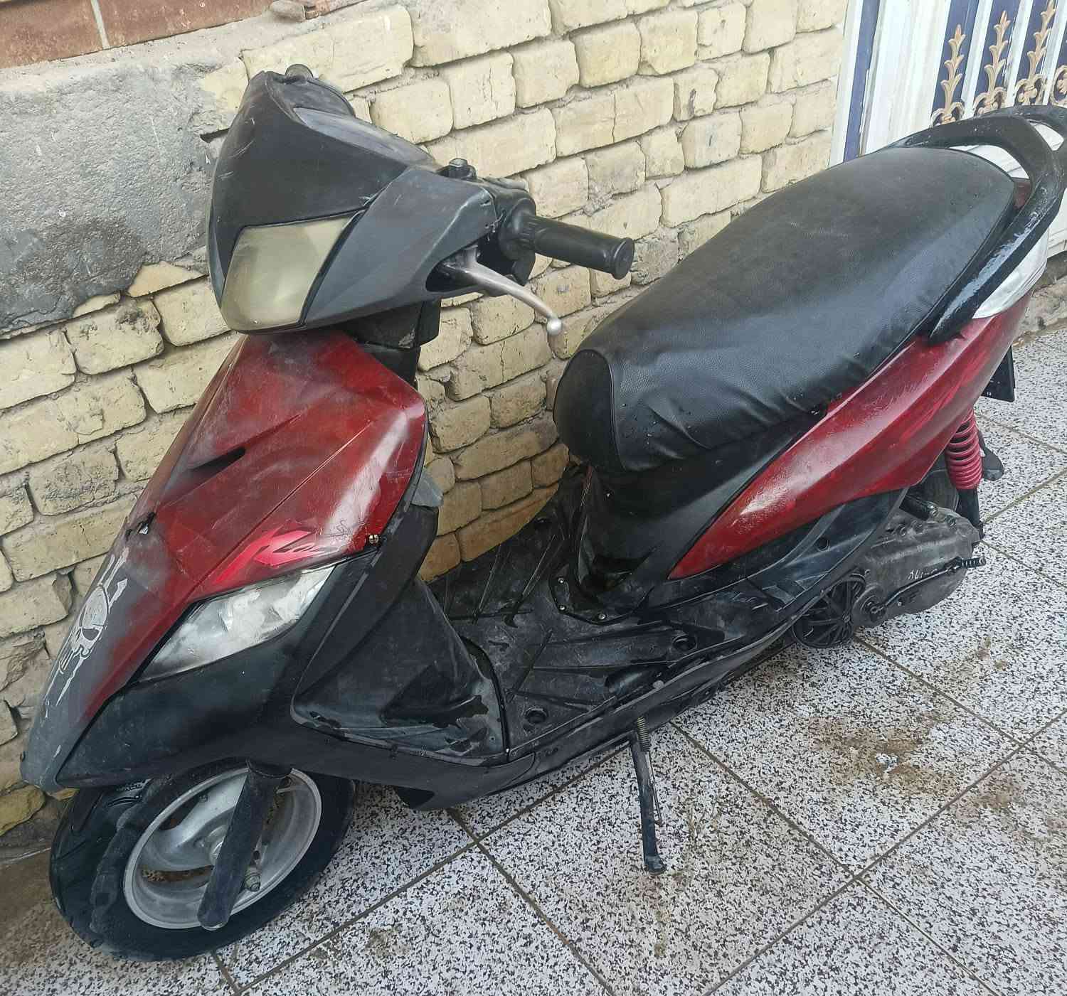 دراجه GTR ثعلب
دراجه شغاله وكم عالي
دبلات لايتات هورن كلهن شغال
عداد السرعه 140 
سعر 250 وبيها مجال 
تواصل واتساب ***********
