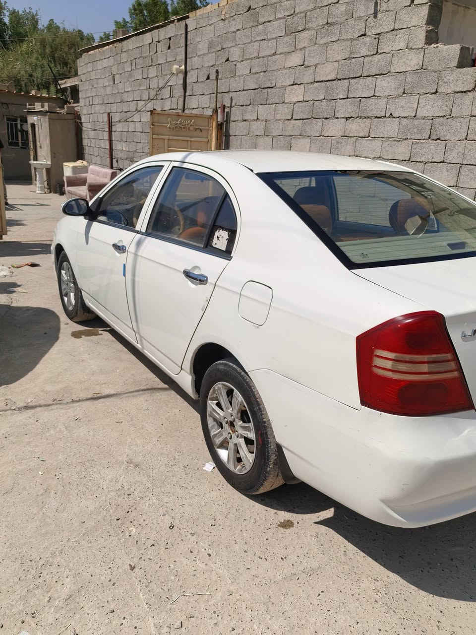 سلام عليكم ليفان 620موديل 12للبيع 36 وبيهة مجال التفاصيل داخل الفيديو المكان الزعفرانية شارع المعهد مامتواجد عل فيس اتصل ودلل ***********
