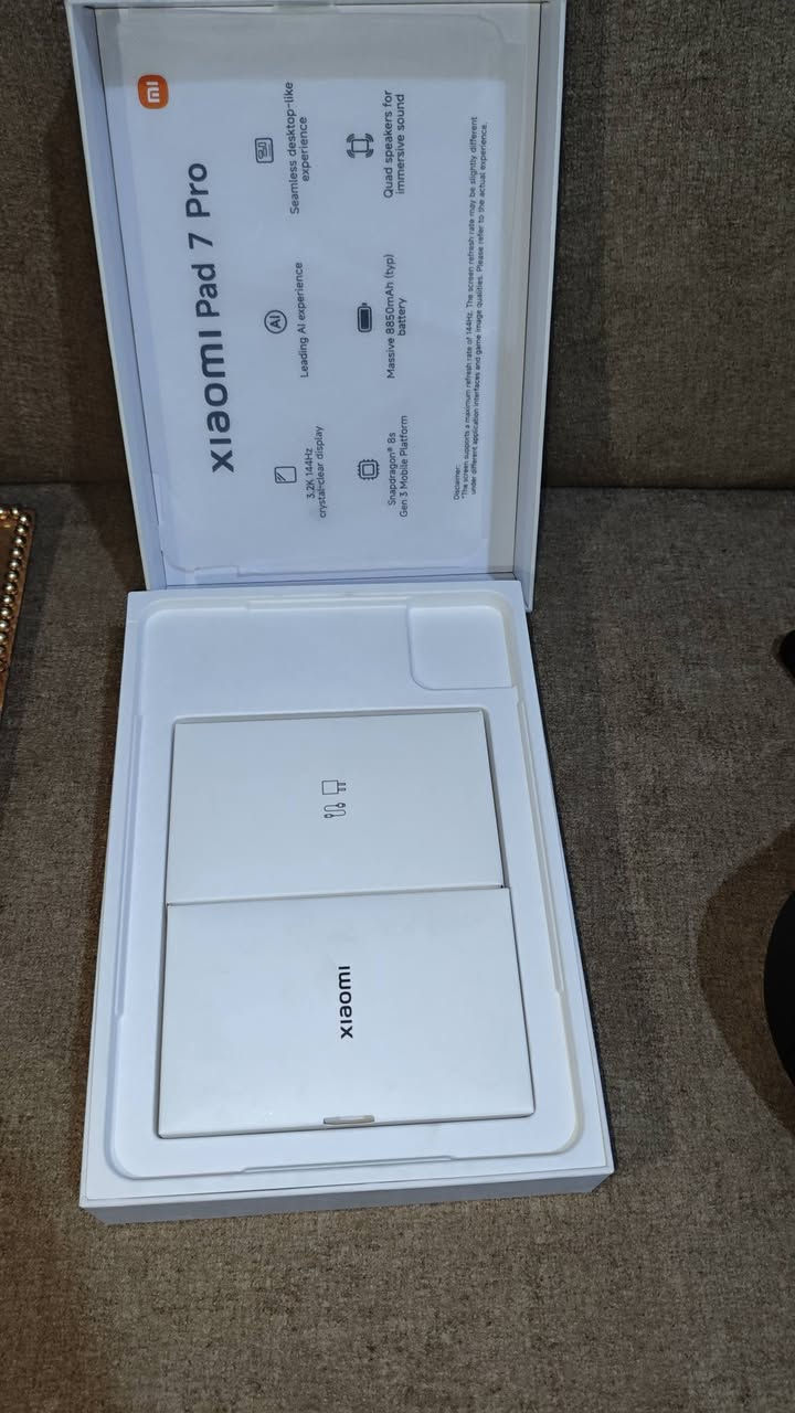 عيني من رخصة الادمن 
السلام عليكم  ايباد شاومي باد 7 برو. Xiaomi Pad 7 Pro 
الجهاز صارله عندي اقل السنة استخدامة قليل  نضيف كلش 
مامبدل بي اي شي ماداخل تصليح  بي فقط صدعة صغيرة
في ضهر الجهاز بالركن  
الذاكره 512 جيجا
البطاريه 8850 ملي امبير 
الجهاز يأتي مع كامل ملحقاته 
السعر:  580 الف وبي مجال 
متواجد على واتساب و فيس بوك 
رقم واتساب:  ***********
المكان: نجف قرب مستشفى الالماني

