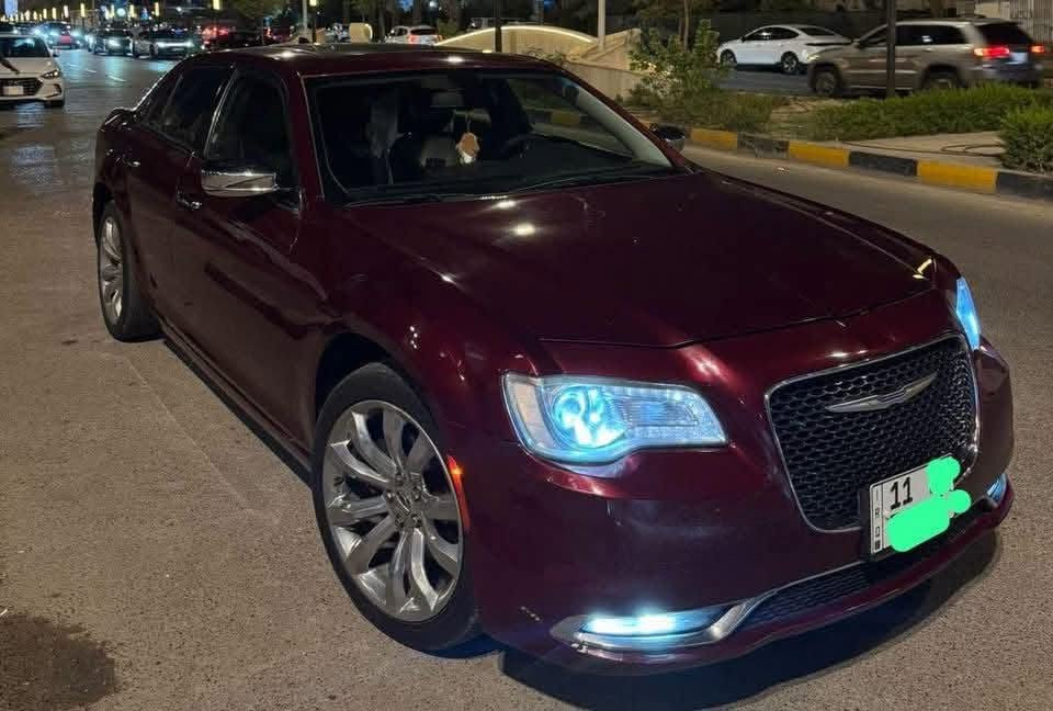 اوباما 2019 كندي فول
 مواصفات C300 كلين تايتل فقط دعاميه اماميه صبغ سونار مرفق بالمنشور 
رقم بغداد بأسمي 
فئة لميتد 
كراسي تدفئه تبريد 
كراسي خلفية تدفئه 
ستيرن كهرباء 
هيترات بالمري 
بانوراما 
كراسي كهرباء 
خزن ميموري.     
وبعد بيها هواي مواصفات 

مكانها بغداد اليرموك 

***********
