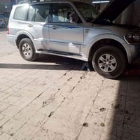 باجيرو للبيع موديل 2006 محرك 8003 بلاديه عدا البلاستك ويم قبق البانزين...
