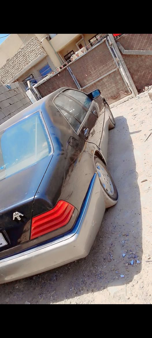 مرسيدس شبح • بغداد زعفرانية • قابل تفاوض