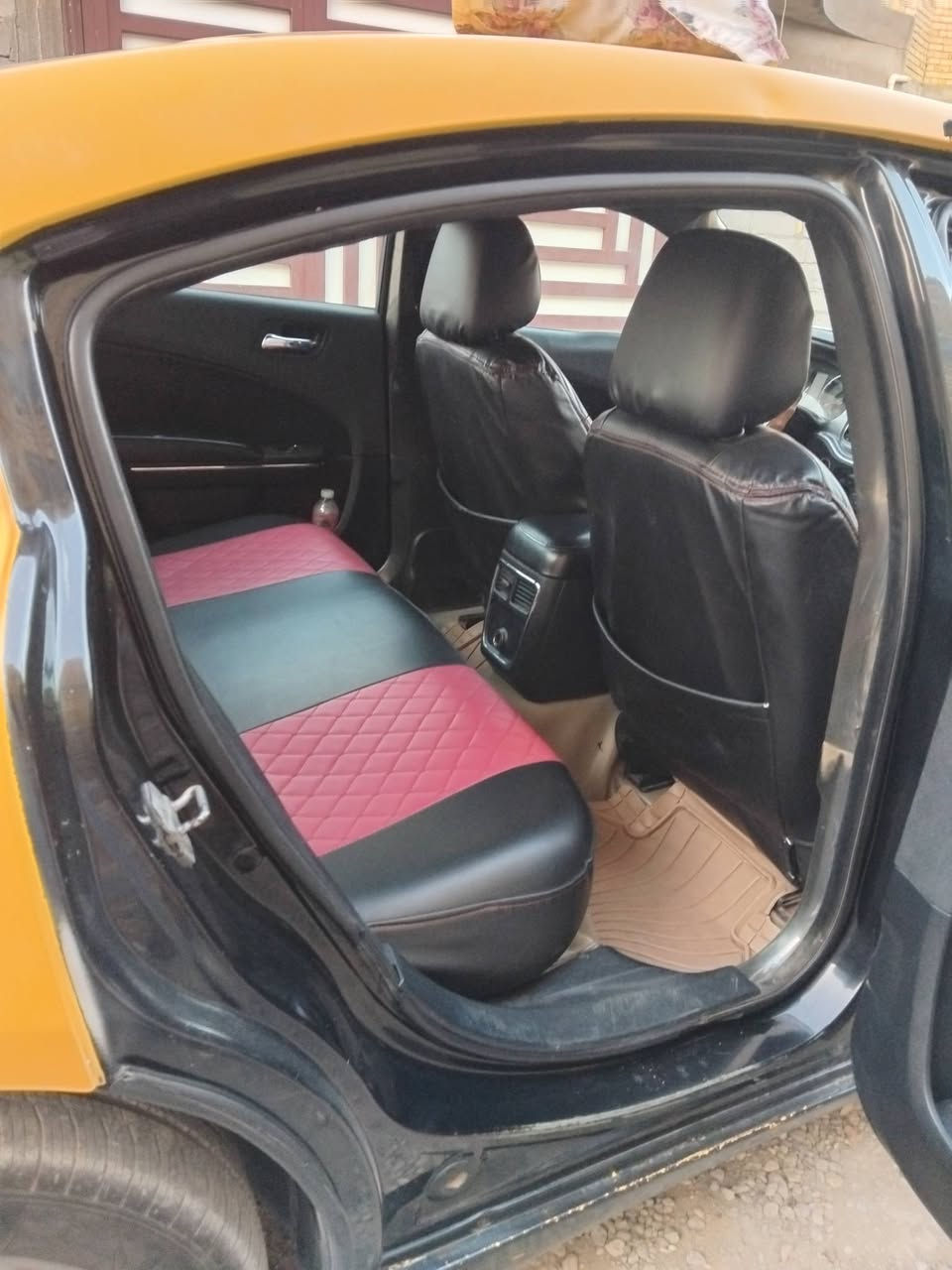 السلام عليكم جارجر موديل   2014  
مكفوله من الحادث وارد سرقه  
جاهزه كير محرك حداديه تخم تاير 
سعر 125  وبيهه مجال  
ترهم مقدمه 100 والباقي قصاد 
بسمي تحويل مباشر 
مكاني ناصريه قضاء جبايش 
 ***********
