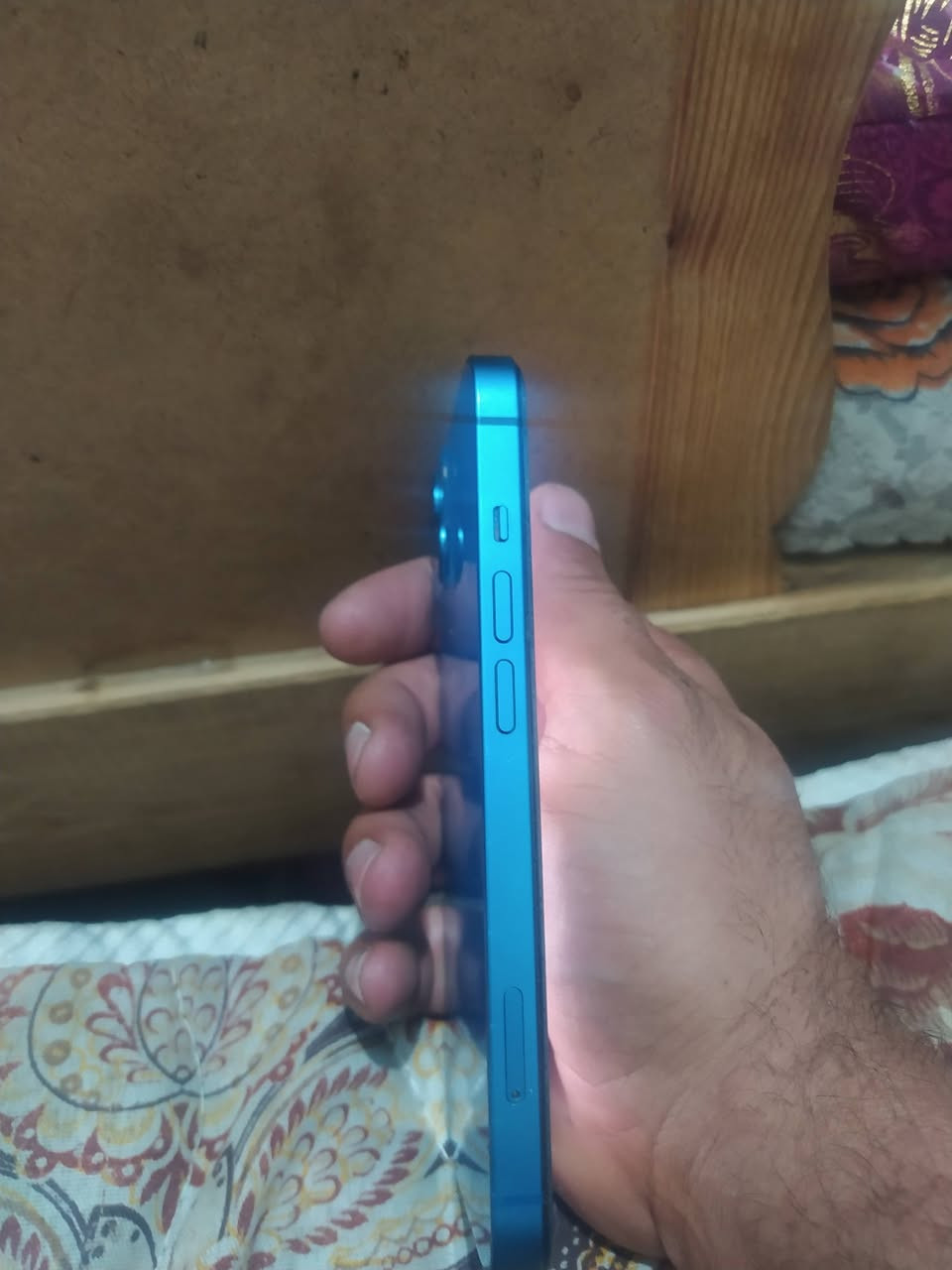 13عادي مبدل بطاريه وشاشه جهاز نظيف كلش مكاني نجف سعر خاص ***********

نص مكتوب في الصور:
- حول 26.6 إصدار iOS iPhone 13 اسم الطراز MLNG3J/A رقم الطراز RQ5H2R2MWD الرقم التسلسلي انتهت صلاحية التغطية سجل تاريخ القطع والخدمة الأغاني ٤٥٢ الفيديوهات ١,٦٨٩ الصور ٢٩ التطبيقات ١٢٨ غ.ب. السعة ١,١٣ غ.ب. متوفرة