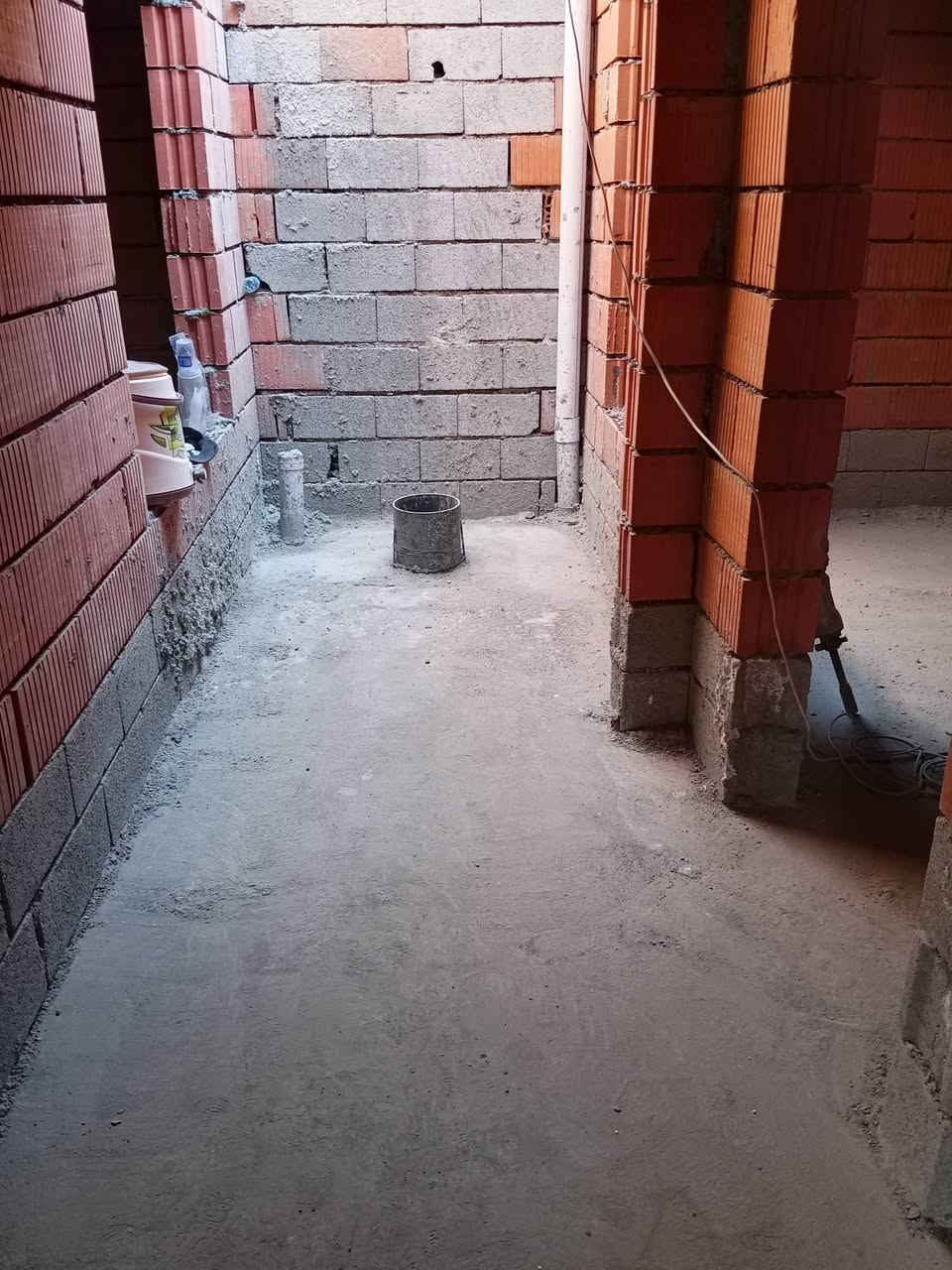 سلام علیکم 
ئامادەین بۆ پاکردنەوەی خانو بیناو کۆگا 
بە کەمترین کات و پاکترین ئیش 
نرخ بە پێ شوێن ئەگۆردرێت 
***********

