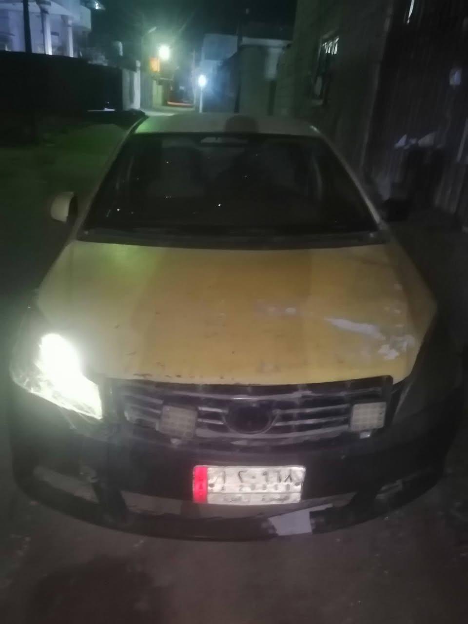 سلام عليكم اخوان سياره راعيه ما يرضه حول بس انه بيع دوات و كفله عشاير و عن الحلال و الحرام خوان سياره محرك كفاله بس شويه بي خربطه بل كهربيات و كير كفاله رايده 15 و بيه مجال  و البدي شوف العين مجورده
و هاذ رقمي بس واتساب***********
