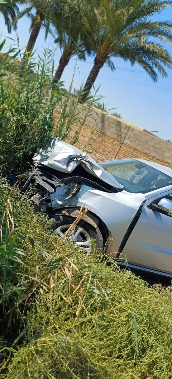 السلام عليكم
دورنكو ٢٠١١ قبل الحادث جاهزة للأخير صار ٧ سنوات عدنة ماشية ٦٥ حقيقي مكفولة كير ومحرك وميكانيك عام من تبريد وحدادية 
فئة كرو كشنات كهرباء وجلد .
ابيع على وضعها الي تعجبة عيوني كدامة والي متعجبه يدعيلنة بالرزق والعوض .مكانه بغداد معروضة ٩٠ 
للاستفسار ***********
