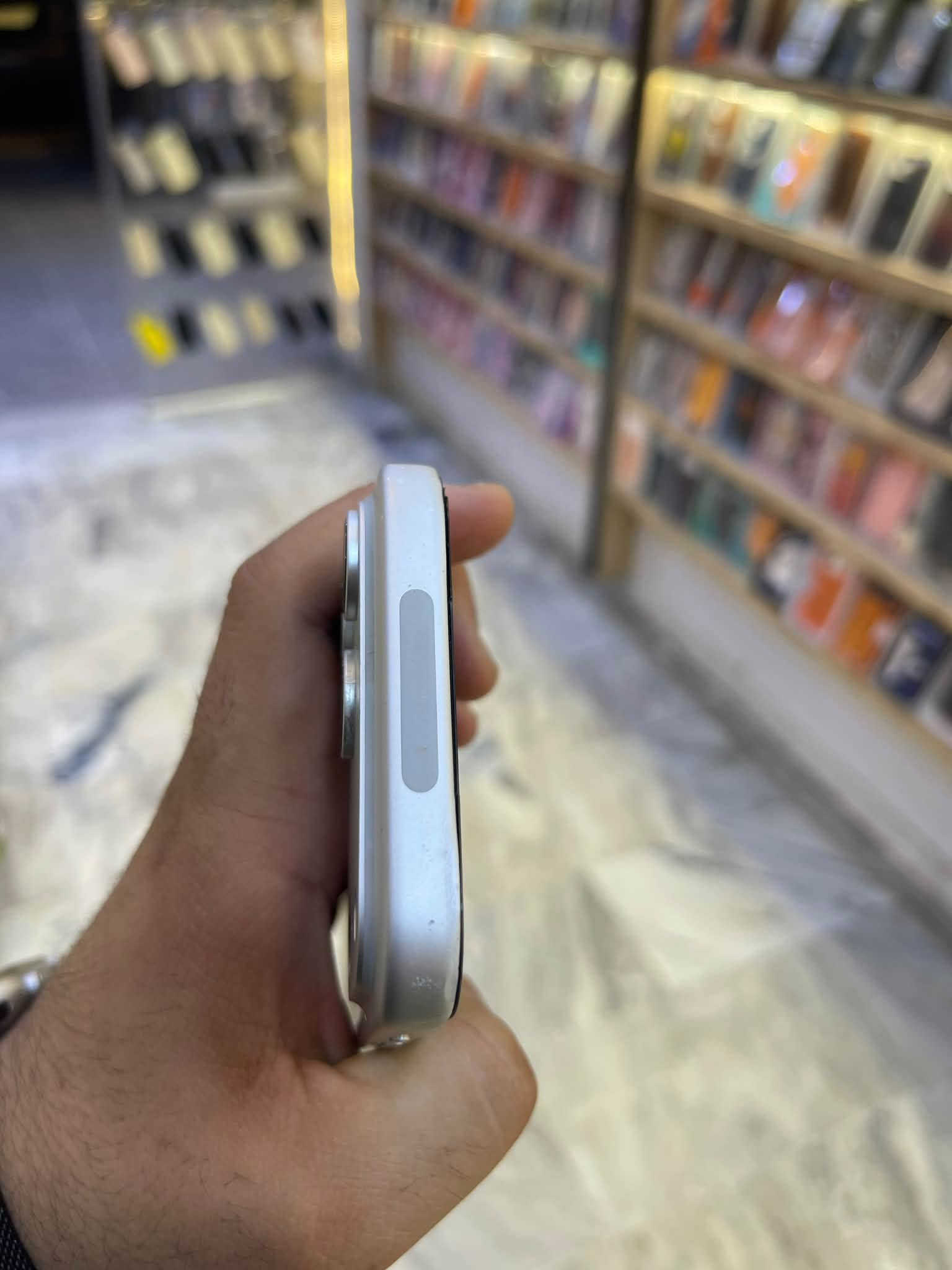 ايفون 17 برو ماكس • ٢٥٦ • شاشة مبدلة