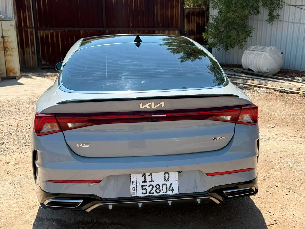 🚘 للبيع Kia K5 1.6 Turbo GDI 🚘
فول مواصفات بانورما ليد أشاير داخل جلد 
✨ سيارة كيا K5 موديل [2023]
🔹 محرك 1.6 Turbo GDI Smartstream
🔹 تيربو – أداء قوي واقتصادي
🔹 گير أوتوماتيك
🔹 لون سمنتي 
🔹 السيارة حسب الظاهر بالصور نظيفة من الداخل والخارج
🔹 مكينة تيربو موضحة بالصورة

🔹 السيارة واردة حادث، وتفاصيل السيارة وحالتها موضحة بالصور المرفقة 📸

🔹 العداد:78,000 ميل 
🔹 المواصفات/الفئة: GT فوول 
🔹 مكان السيارة: شارع فلسطين 
🔹 السعر: 17,000$

📞 للاستفسار:
رقم الهاتف: [***********]

⚠️ ملاحظة: يرجى الاطلاع على الصور جيداً قبل الاتصال
