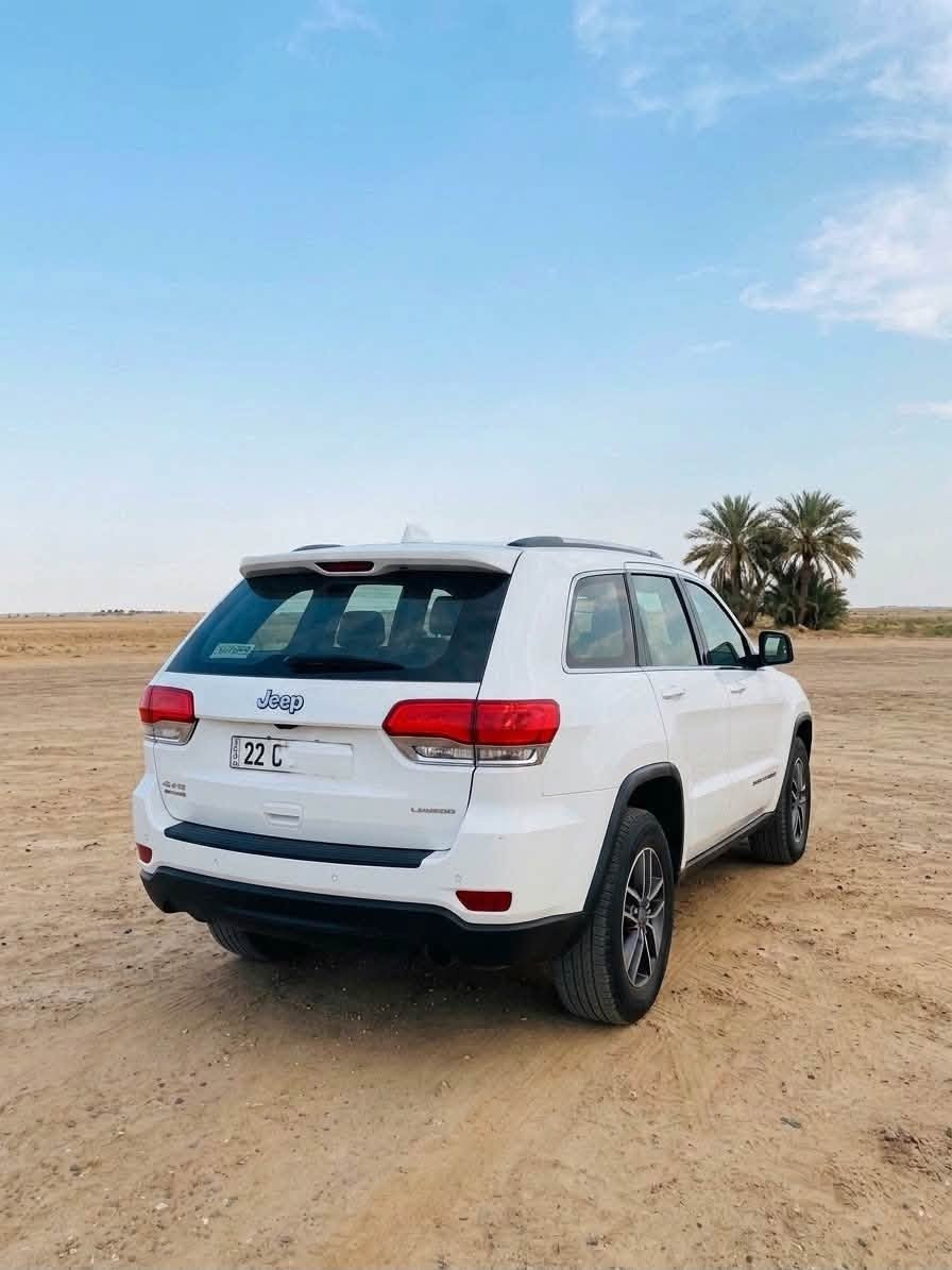 جيب لاريدو 2018 خليجي مكفولة كفالة عامة (صبغ بارد گير محرك) ماشية 95 الف (km) رقمها اربيل  للتواصل (***********) سعرها 230$ ورقة
صلاح الدين بلد

نص مكتوب في الصور:
- فحص السيارات بالسونار
- صبغ - بارد - تبديل - شخوط
- TOP CAR
- تخضير TOP CAR لفحص السيارات
- صبغ كلير بارد التقاط رمعات تبديل شخوط تكحيل
- نوع السيارة : جيب
- تاريخ الفحص : 2025/2/6
- رقم السيارة : 22 C 12775
- رقم هاتف المالك :
- 07
- ملاحظة: الفحص لا يشمل البلاستيك
- الجانب الامامي
- يوجد رمعات
- الجانب الايمن
- يوجد رمعات + خدوش + بارد
- الجانب الايسر
- يوجد رمعات + بارد
- الجانب العلوي
- الجانب الخلفي
- سليم
- نخلي مسؤوليتنا بعد انتهاء الفحص وتسليم التقرير الى صاحب السيارة
- صلاح الدين - بلد - شارع الفرات ***********